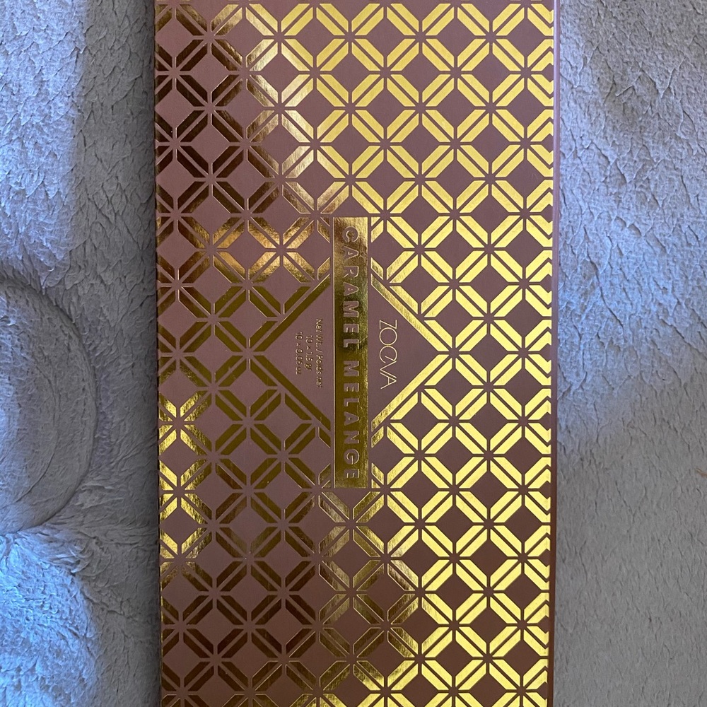 Zoeva Caramel palette